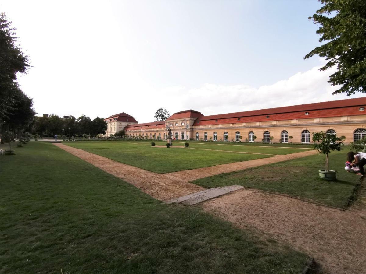 Kvh By Rockchair Apartments L Superhost Status L Boxspringbett Am Schloss Charlottenburg Welcomes You! Berlin Exterior photo